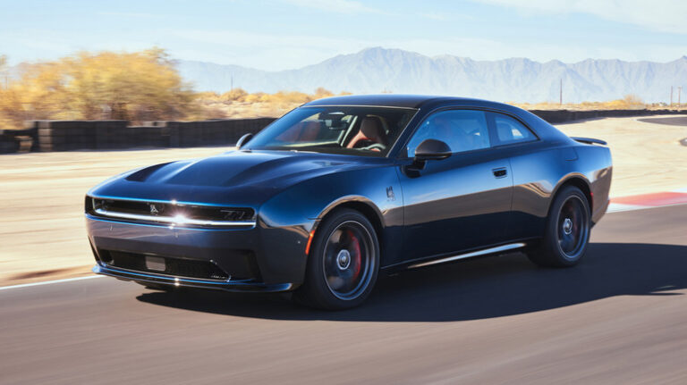 Dodge Charger EV втратив $50 тисяч за рік: драматичне падіння вартості 1 Dodge Charger EV втратив $50 тисяч за рік: драматичне падіння вартості 1