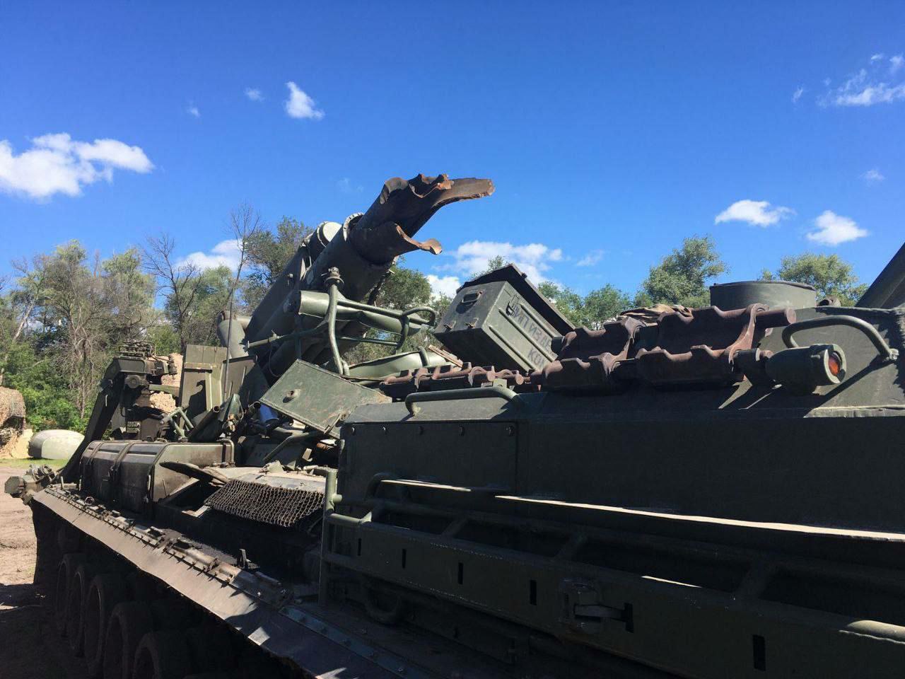 Від HIMARS до FPV: як Україна нищить російські 203 мм гармати «Пион» 15