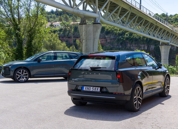 Volvo EX60 2027: Електричний діамант, що чекає на огранювання