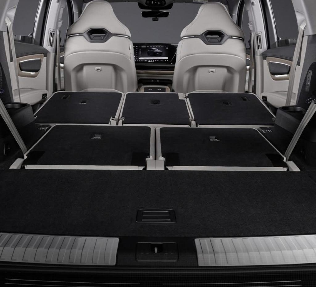 Audi Q7 2027: німецький кросовер вперше побачили без камуфляжу 5