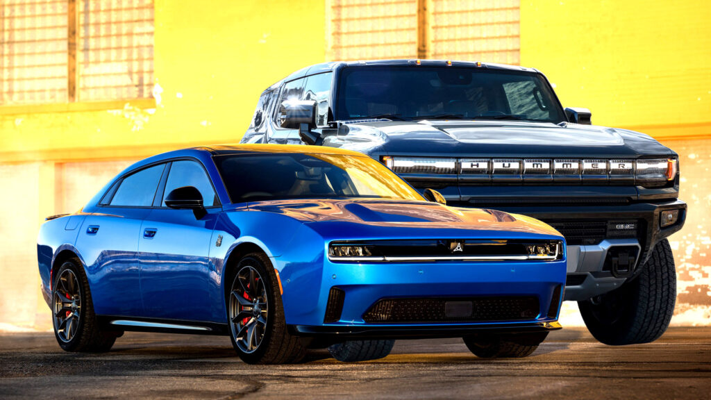 Hummer та Charger у лідерах ДТП: дешевий Kia перехопив увагу 1