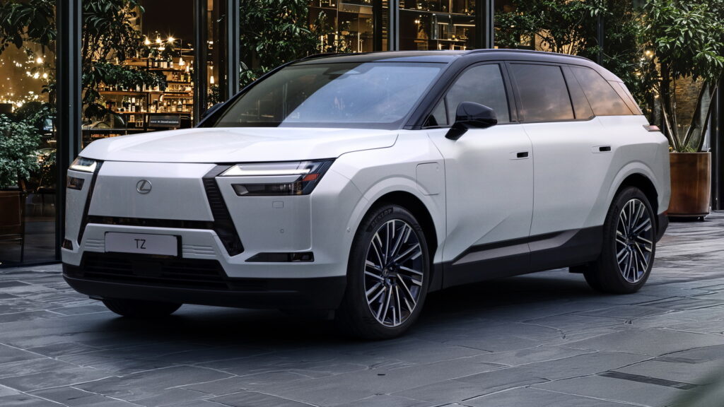Lexus: преміальні ціни Toyota, народжена для прибутку 3