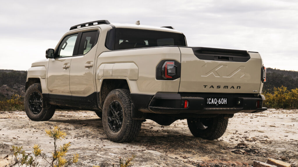 Kia Tasman: корейський пікап став зухвалішим, забувши про "Льодовиковий період" 3