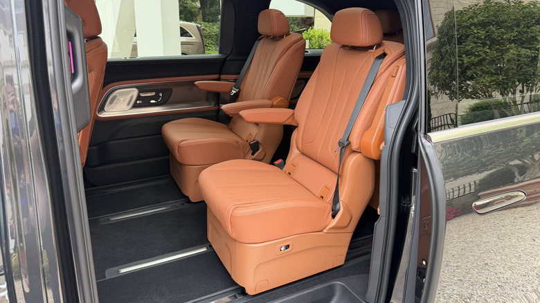 Mercedes VLE 2028: Новий люксовий шедевр, що перевершив очікування 9