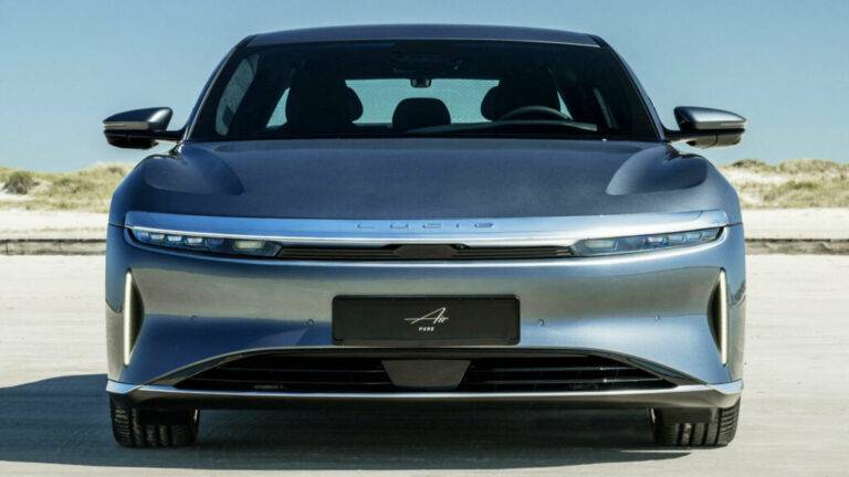 Lucid Air: оновлення ПО запобігає втраті потужності на ходу 29