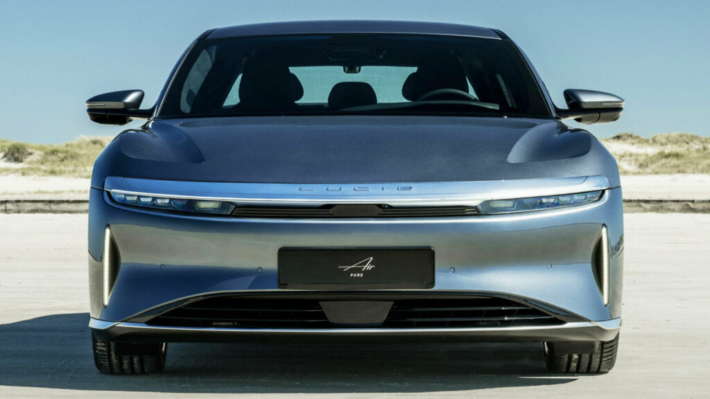 Lucid Air: оновлення ПО запобігає втраті потужності на ходу 1