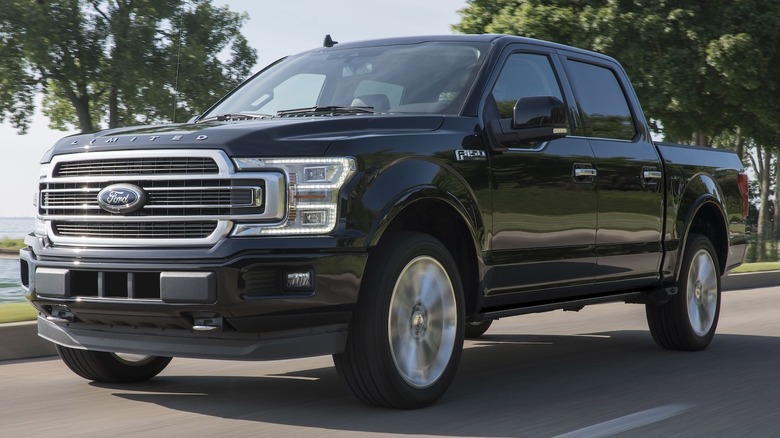 Ford знову відкликає 387 тисяч авто: минулий ремонт виявився небезпечним 2