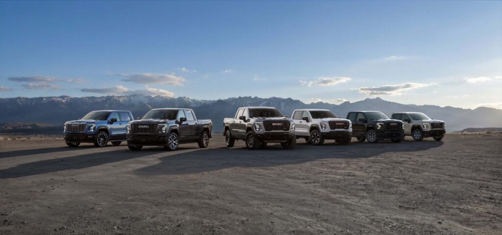 Sierra 2027: GMC приголомшує пікапом з 1,5-метровим екраном 2