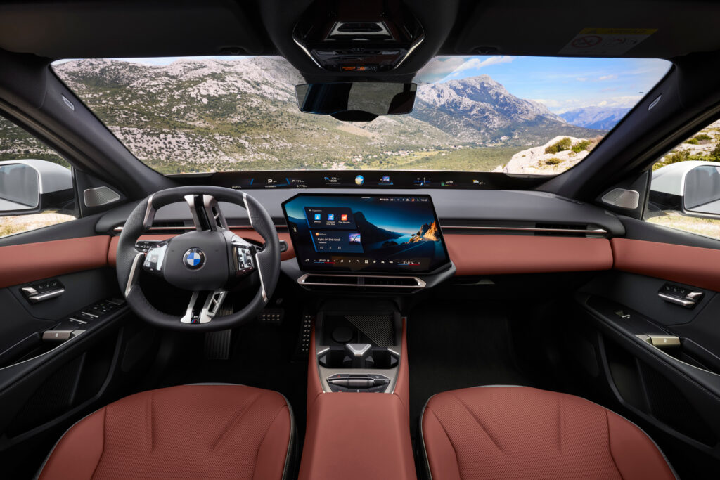 BMW i3: нова "перша серія" з потужністю 463 к.с. вже замовляється 1