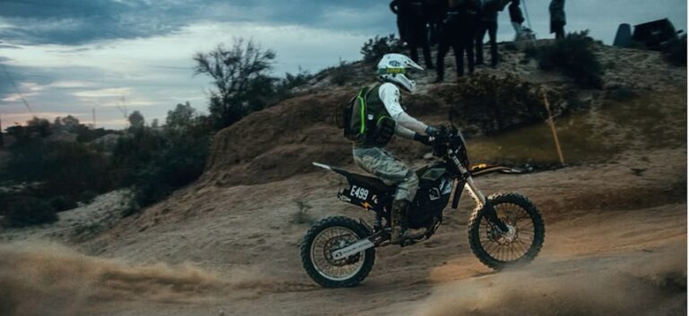 Desert e-bike race ‘the perfect’ place to test military-vehicle AI 1