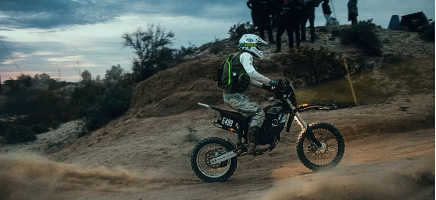 Бомба Новини 5 Desert e-bike race ‘the perfect’ place to test military-vehicle AI