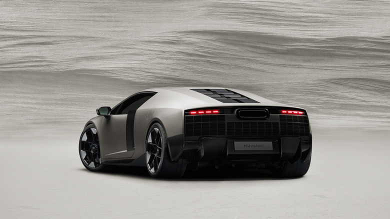 Audi Nuvolari 2027: суперкар з 10 000 об/хв V8 вражає 2
