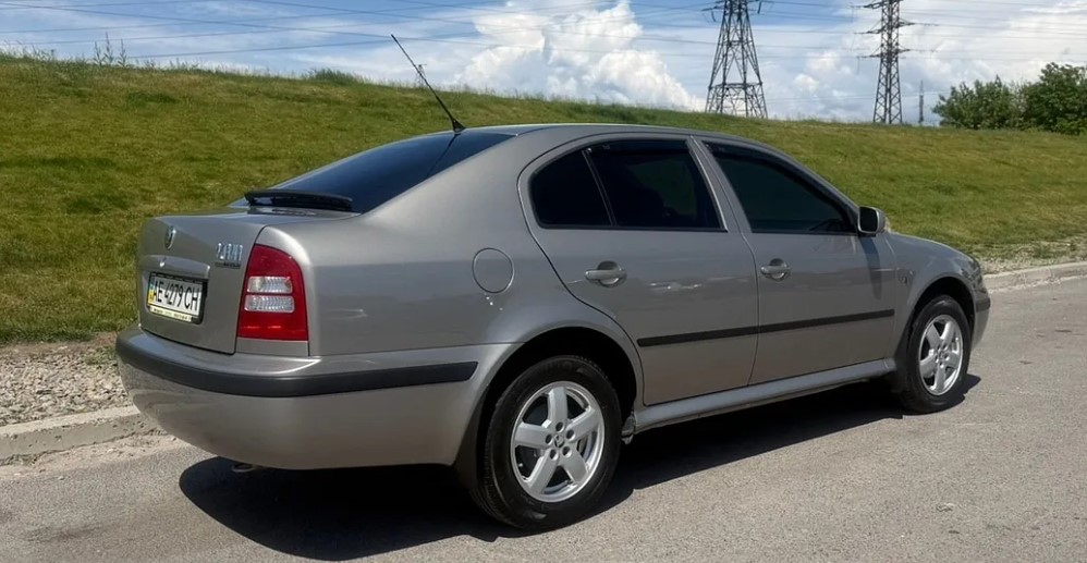 Skoda Octavia Tour 2008: У Дніпрі виставили унікальний екземпляр з мінімальним пробігом 2