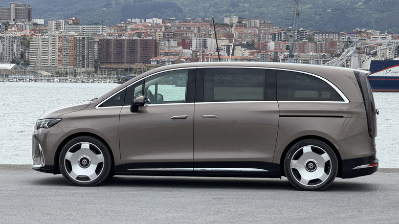 Mercedes VLE 2028: Новий люксовий шедевр, що перевершив очікування 4