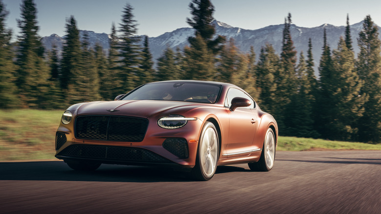 Bentley відкликає 8 Continental через невідповідний передній карданний вал 2