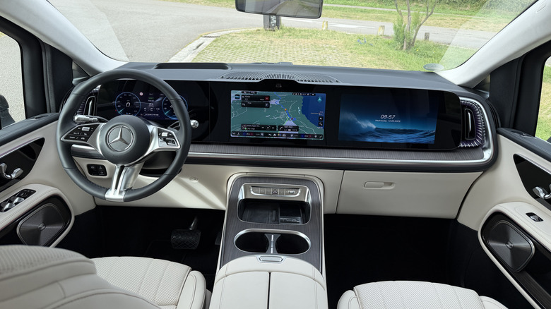 Mercedes VLE 2028: Новий люксовий шедевр, що перевершив очікування 7