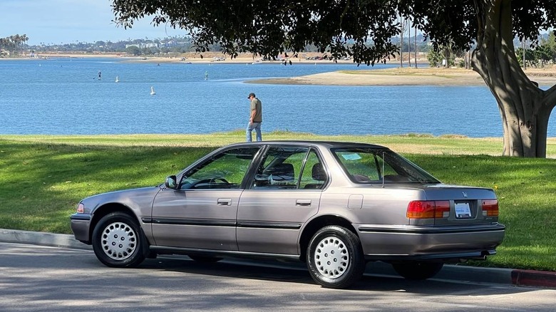 1992 Honda Accord LX: чи вартий $4999 своїх грошей 2