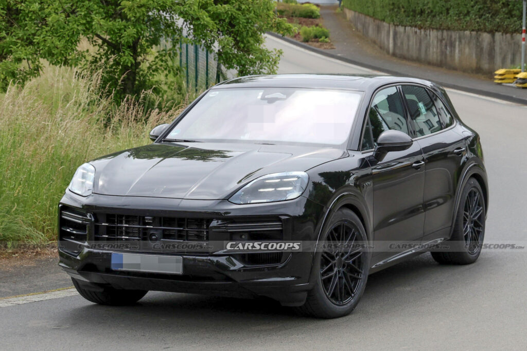 Porsche Cayenne Turbo: 1140 к.с. електричного дива, чи наздоженуть його бензинові брати 1