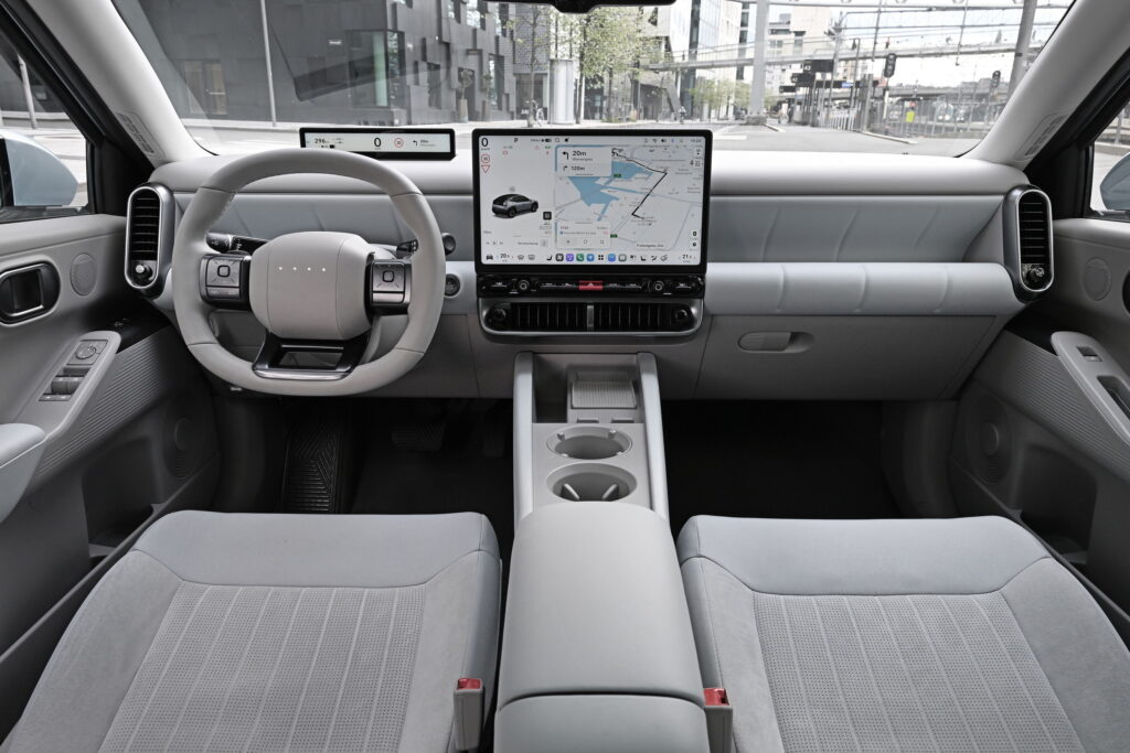 Hyundai Kona: брат-близнюк Ioniq, але з бензиновим серцем 4