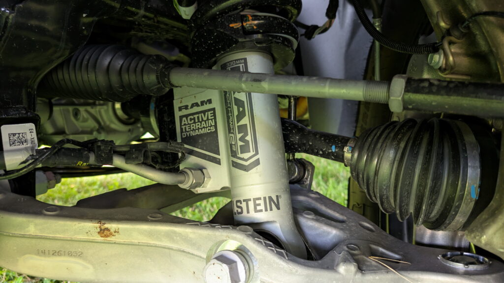 Ram V8 SRT TRX: 26 тисяч доларів за марнотратство, яке все ж зваблює 7