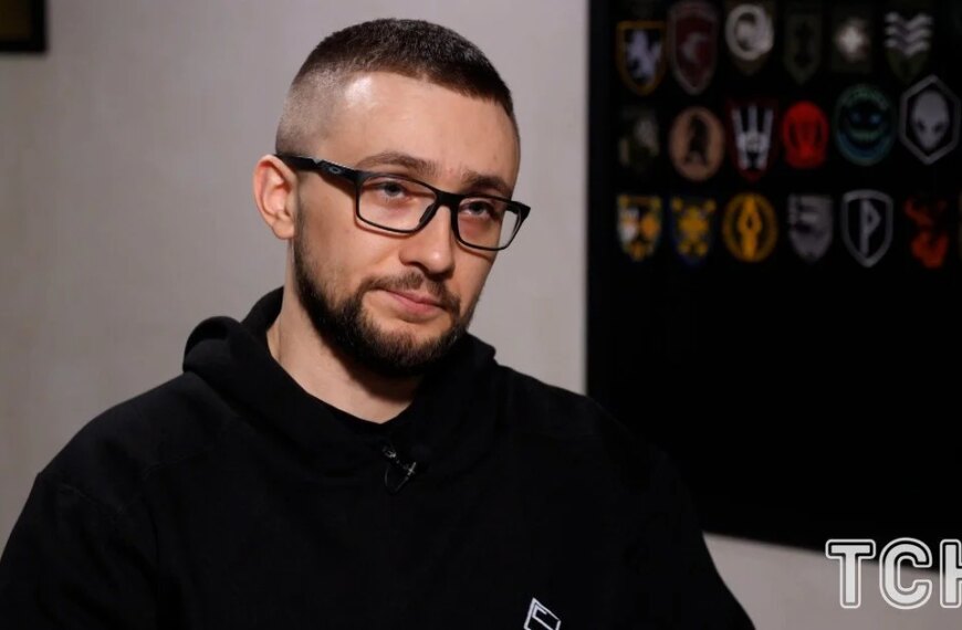 Бомба Новини 37 Шок! Катування та свавілля: Сирський “криміналізує” ЗСУ, – заявляє Стерненко