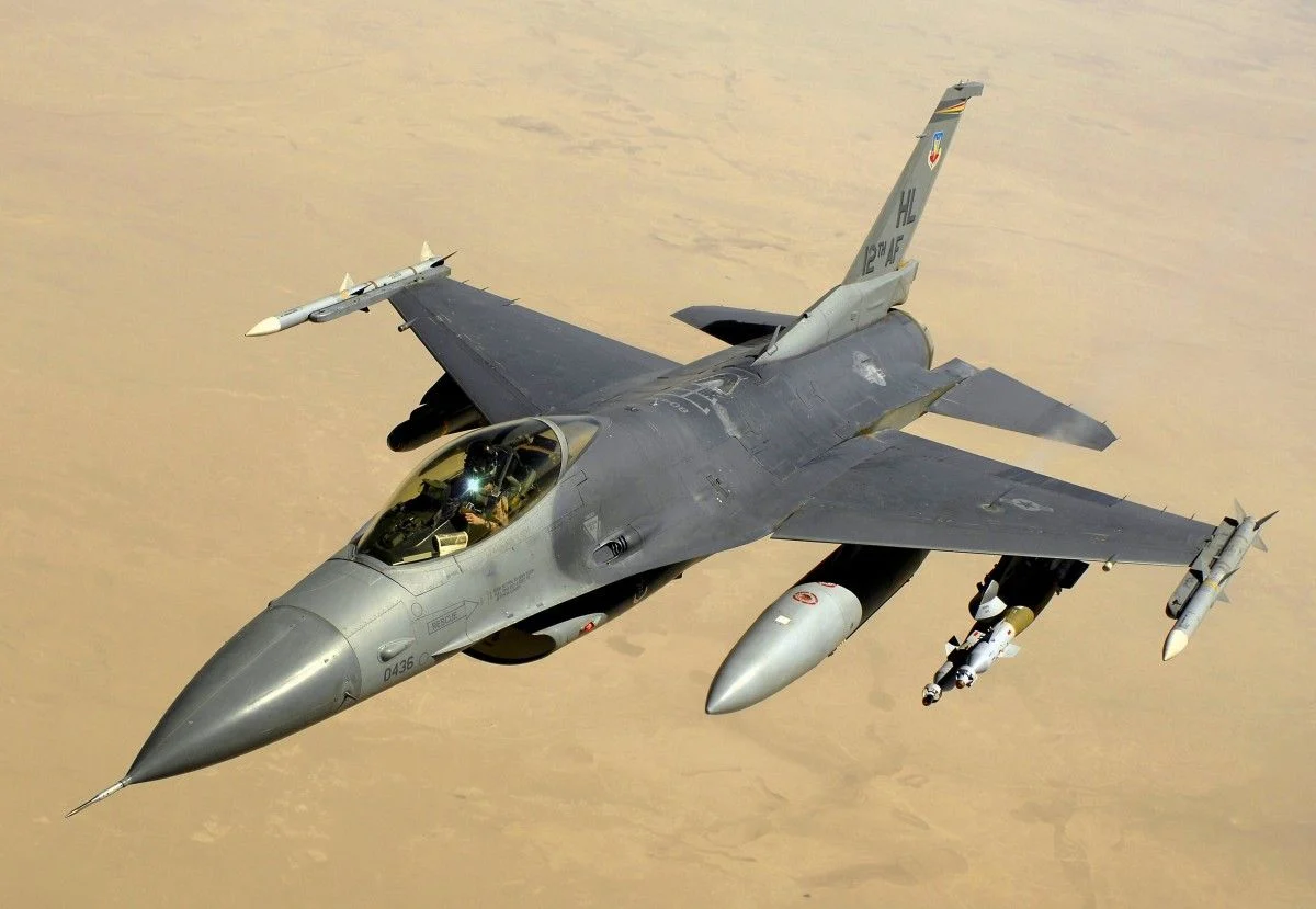 В Румунії F-16 вперше збив дрон, який залетів у повітряний простір країни 1