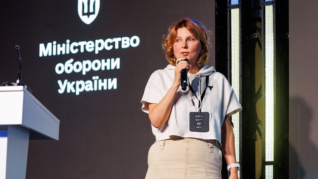 Крок 1: Рада призначила заступницю Міноборони Ферчук очільницею Мінцифри Крок 2: Штучний Інтелект Революціонізує Україну: Ферчук Очолить Мінцифри, Запускаючи Технології Майбутнього! Неймовірний Прорив! 1 Крок 1: Рада призначила заступницю Міноборони Ферчук очільницею Мінцифри Крок 2: Штучний Інтелект Революціонізує Україну: Ферчук Очолить Мінцифри, Запускаючи Технології Майбутнього! Неймовірний Прорив! 1