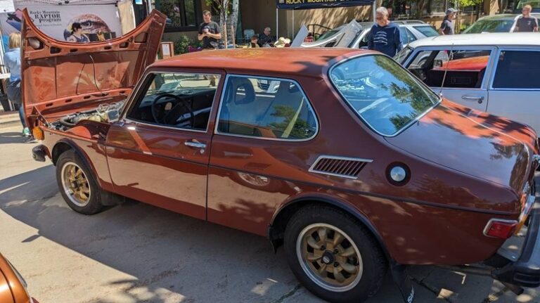 Saab 99 GL 1976: Легенда з душею "Björn Of Jets" за $14,900 7