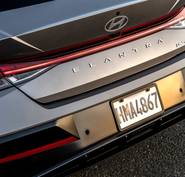 Hyundai Elantra: $250 000 за викрадення – чи винен дилер