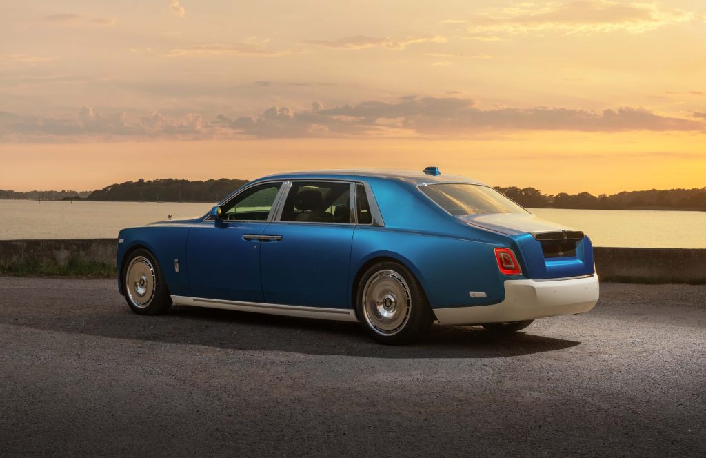 Phantom Regatta: 6-метрова сухопутна яхта від Rolls-Royce 3