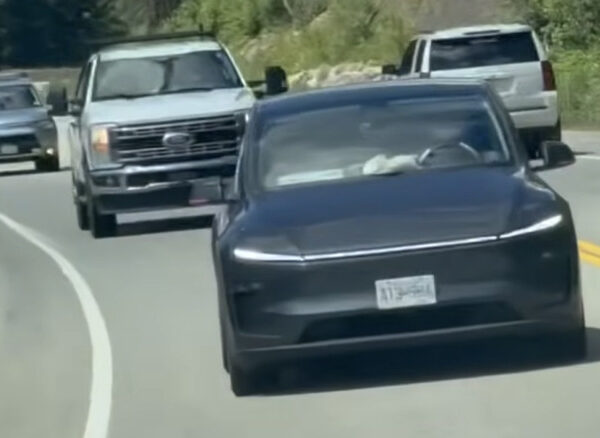 Tesla FSD спить за кермом: сонцезахисні окуляри завадили автопілоту на&hellip;