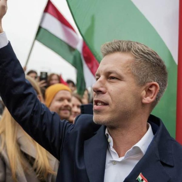 Угорщина заблокувала подальші переговори про вступ України в ЄС, – FT
