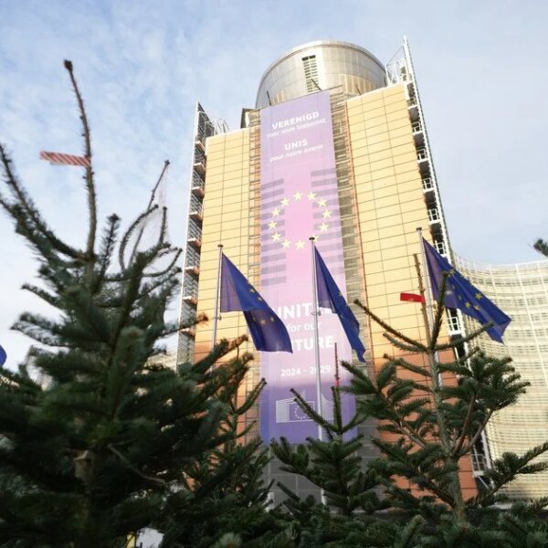 Шок! Росіянам скасовують візові обмеження: хто виграє від рішень ЄС?