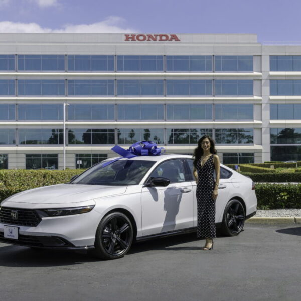 Honda Accord: 15 мільйонів продано, а сестра купила наступний