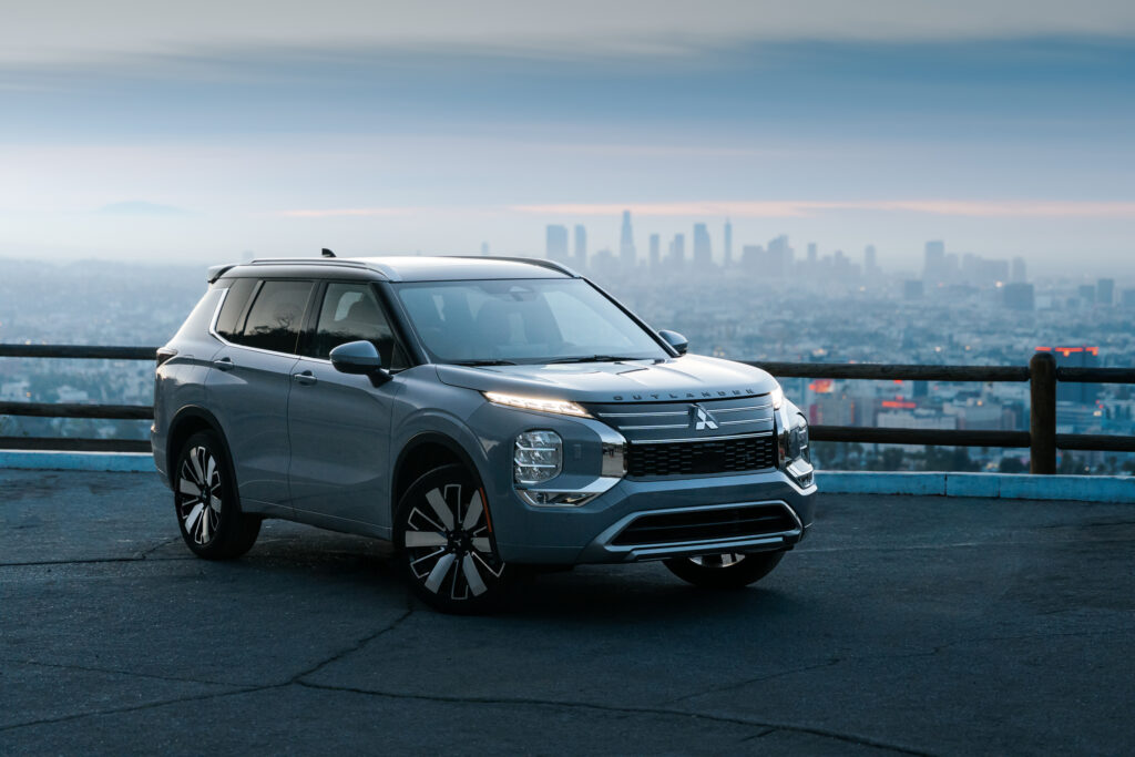Mitsubishi залучить роботів-гуманоїдів до конвеєра 2