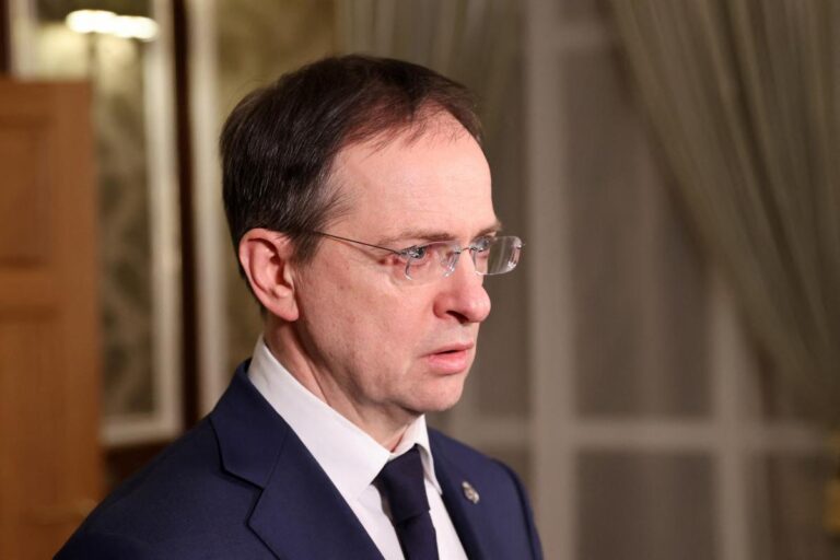 Євросоюз ввів санкції проти російського переговірника щодо війни в Україні 4