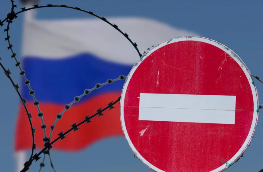 Бомба Новини 9 Євросоюз не зміг досягти згоди щодо санкцій проти Росії: в Politico розповіли, хто завадив