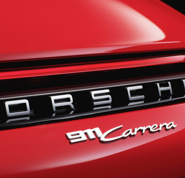Porsche 911 вживані: мінус $14 тисяч, поки електрокари дорожчають