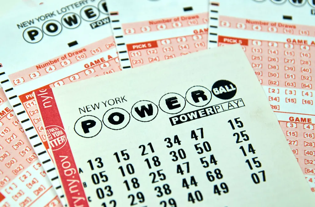 Виграш мільярда: щасливий квиток Powerball знайшли в Іллінойсі 1 Виграш мільярда: щасливий квиток Powerball знайшли в Іллінойсі 1