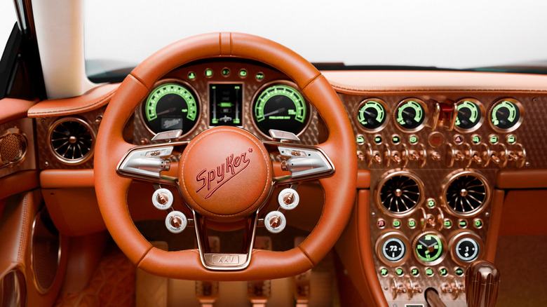 Spyker повертається з 800-сильним купе C8 Preliator XXV з механічною коробкою передач 5