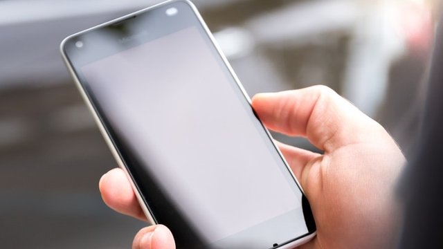 Мобільний зв’язок: 70% базових станцій заживлять на три дні відсутніми потужностями