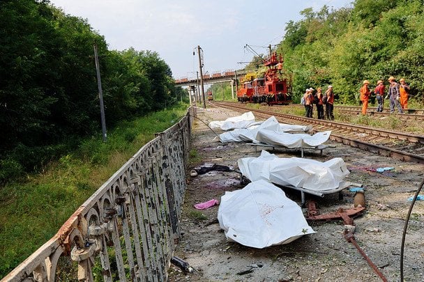 5 cерпня 2026. Під час масованої балістичної атаки восьмеро осіб загинули на залізничній станції біля села Квітневого в Броварському районі.