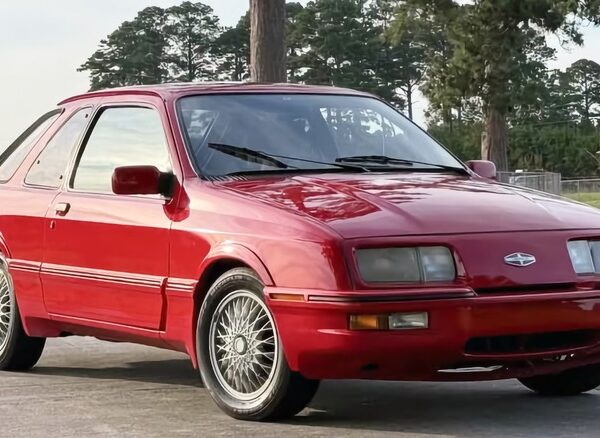 Бомба Новини 15 Меркурі XR4Ti за 10 тисяч: чи варто повертати до життя…
