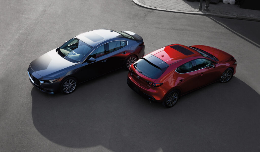 Mazda2 росте: найстаріший "малюк" марки майже подвоїв продажі, SUV просідають 2