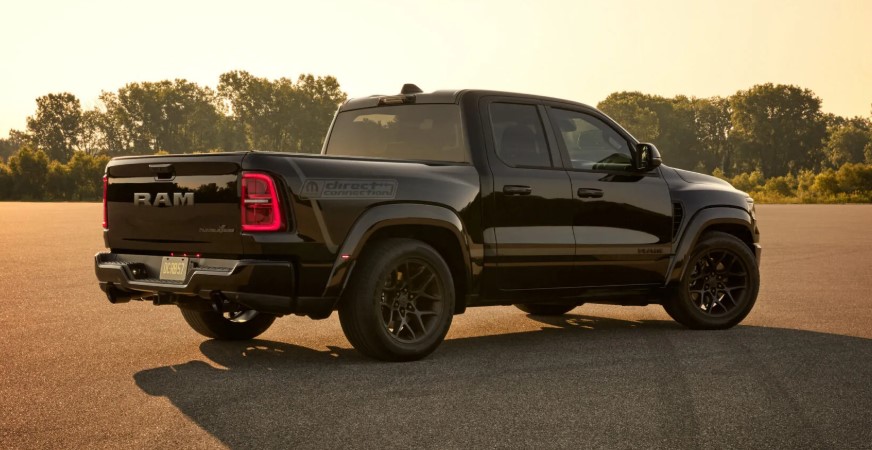 Ram Rumble Bee SRT: монстр потужністю понад 900 к. с. прибув 3