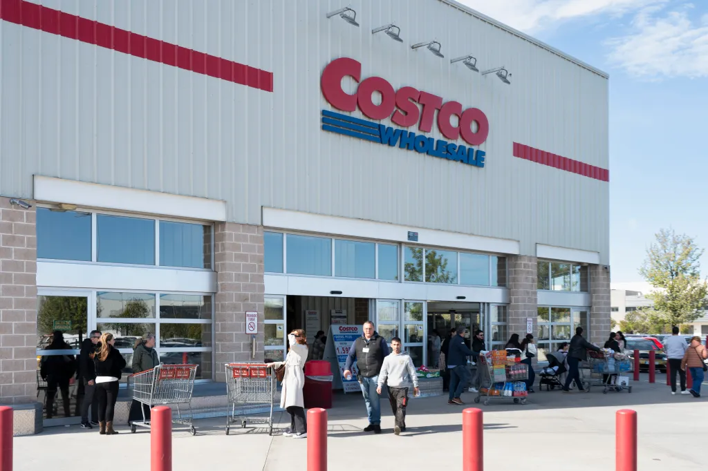 Costco повертає улюблений десерт, який зник з продажу у 2024 році 1 Costco повертає улюблений десерт, який зник з продажу у 2024 році 1