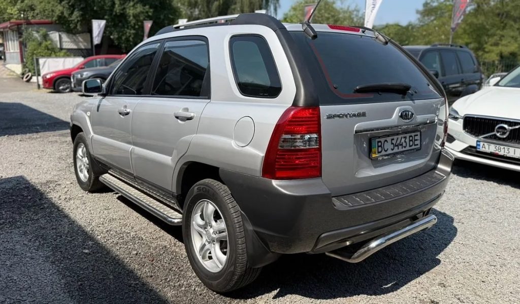 Kia Sportage 2007: кросовер "з капсули часу" продають у Львові 2