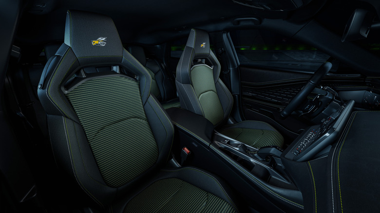 Dodge Charger Super Bee 2027: 600 сил для треку, швидкість Hellcat Redeye 3 Dodge Charger Super Bee 2027: 600 сил для треку, швидкість Hellcat Redeye 3
