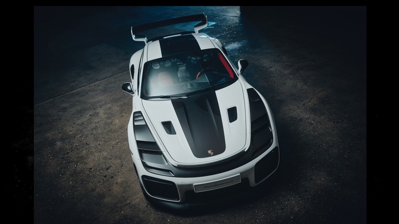 Флакбау" і "Флакбау RS": Porsche розкриває таємницю прізвиськ для унікальних 911 GT2 RS 3
