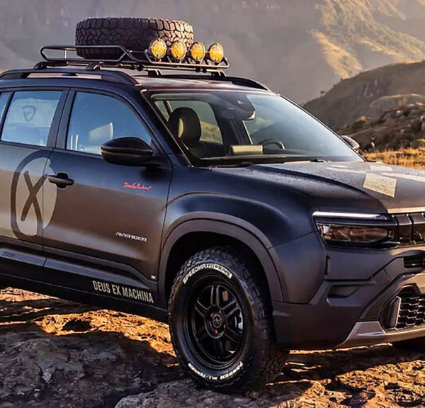 Jeep-винищувач стилю Доктора Дума: найміцніший компактний кросовер, що недоступний для покупки